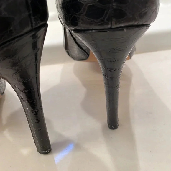 Vince Camuto boots size 10 - Picture 5 of 6